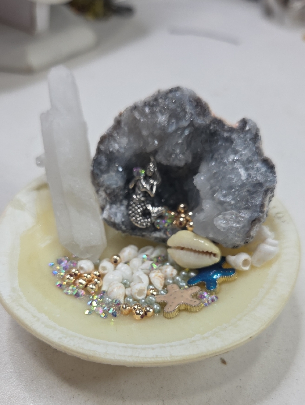 Decorative Druzy agate and quartz stone mermaid cave